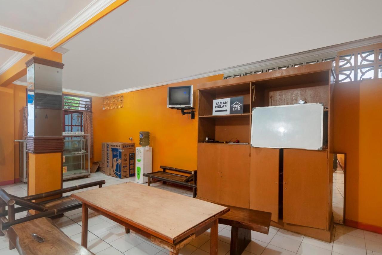 Hotel Oyo Life 3034 Taman Melati Depok Exteriér fotografie